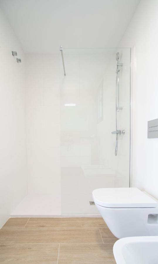 Appartamento Modern Sea Front Jacuzzi Blue Sky Alicante Esterno foto