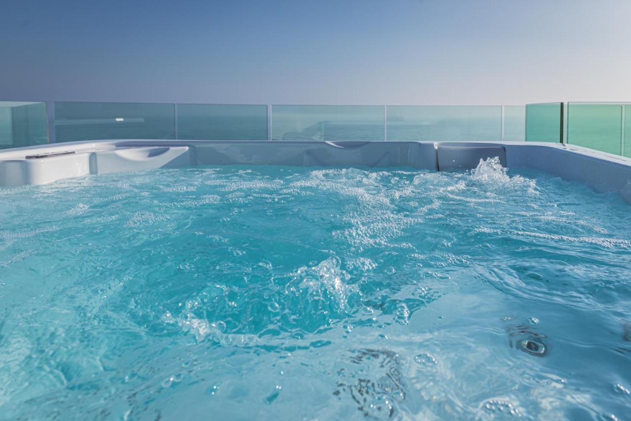 Appartamento Modern Sea Front Jacuzzi Blue Sky Alicante Esterno foto